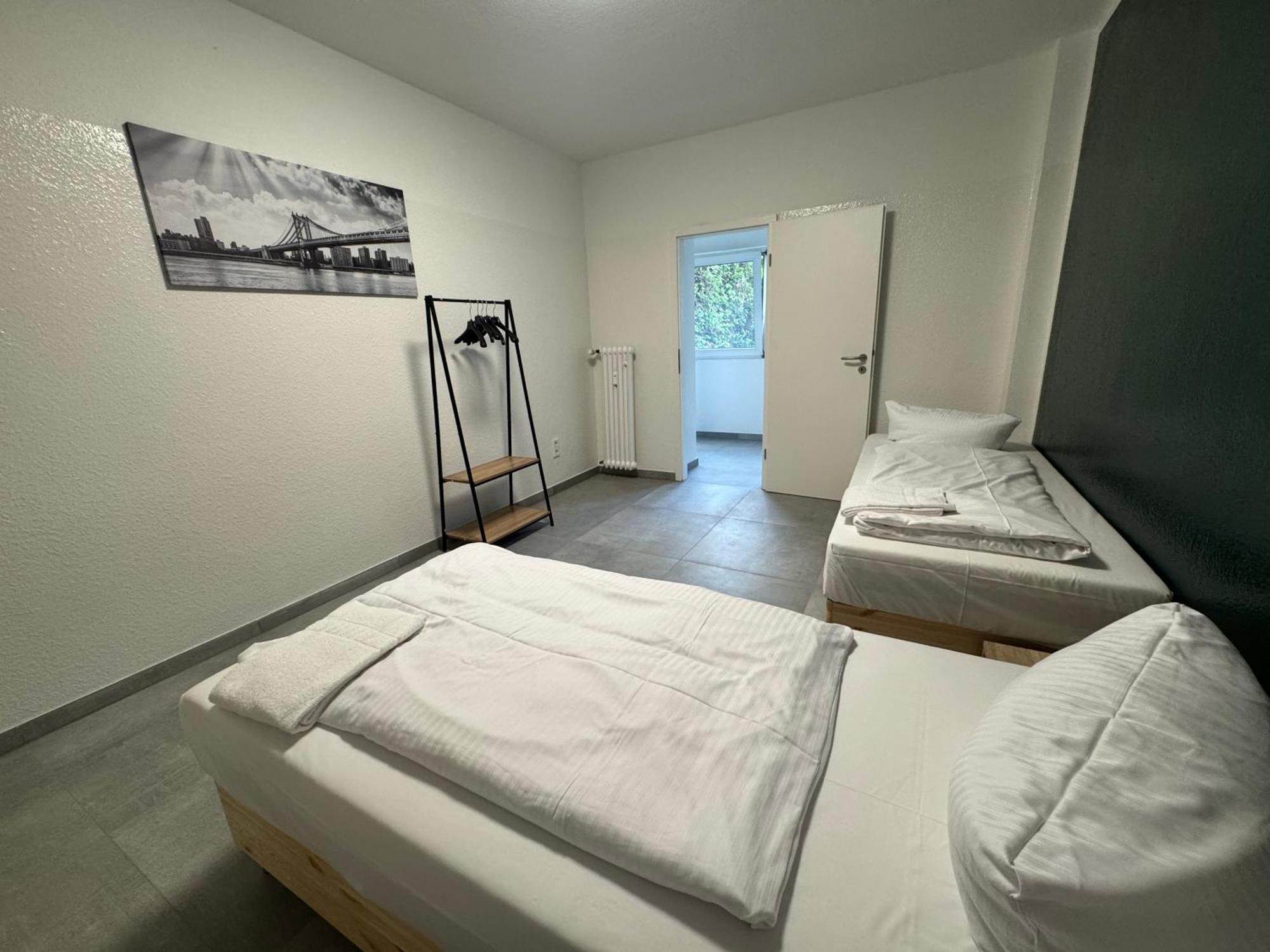 Urban Living Volksgarten Apartment Dusseldorf